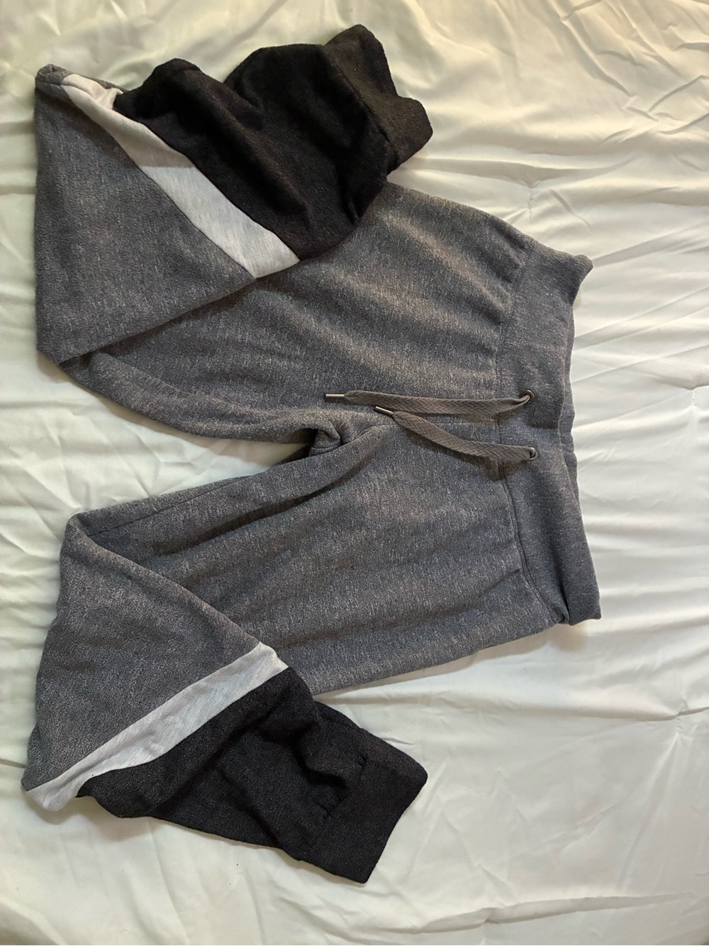 Te Verde Gray and Black Colorblock Kids Jogger Pants